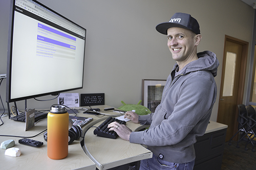 Geoffrey Challen at his computer in his Siebold office