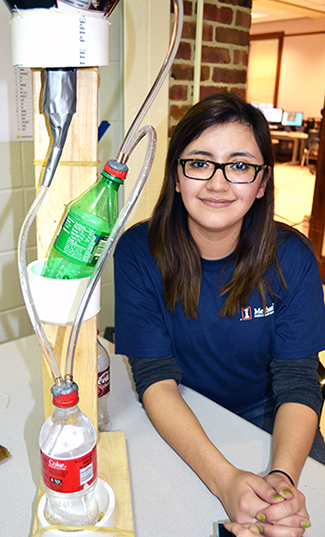 Illinois grad student and member of Society of Hispanic Professional Engineers