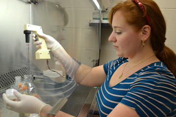 Neuroengineering IGERT graduate student Olivia Cangellaris