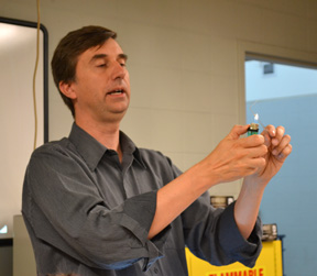 Joe Muskin demonstrating a principle during a teaching session.