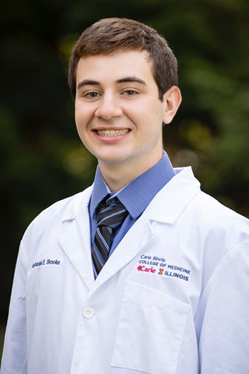 Carle Illinois medical student Nathaniel Brooke